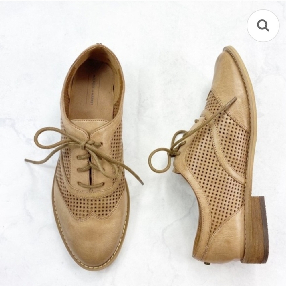 Melrose & Market] Tan Flannery Perforated Oxfords Size 7.5.